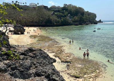 Pantai Padang Padang, Bali