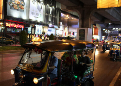 Ratchadamnoen Klang, Bangkok